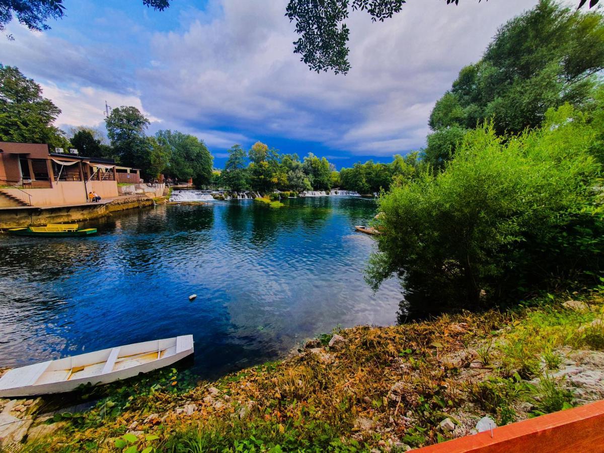 Holiday Home Waterfall View Bihac Exterior photo